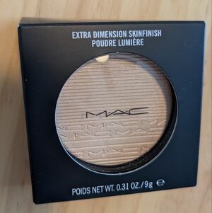NIB MAC Cosmetics Extra Dimension Skinfinish Highlighter Double-Gleam